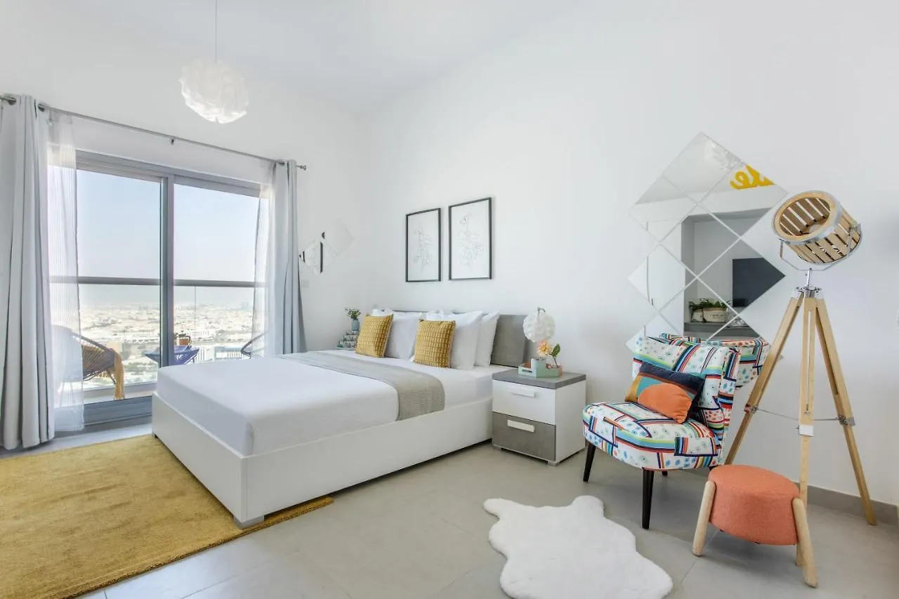 Frank Porter - Bella Rose Dubai Apartment